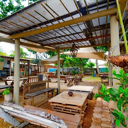 Hostel Chapada Dos Guimaraes Exterior photo